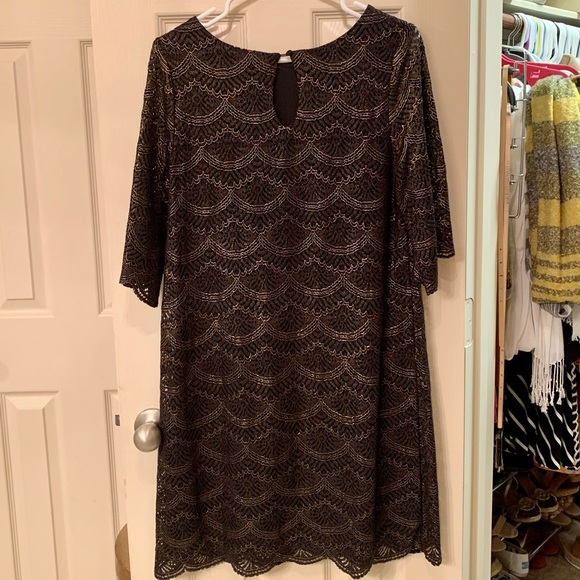 Francesca’s Miami Scallop Lace Dress - Picture 4 of 5